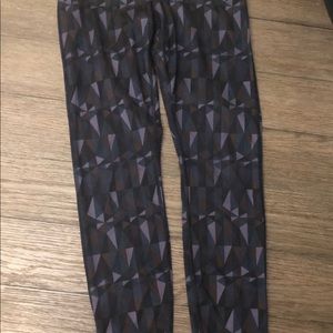 Lululemon Wunder Under - Printstained Glass Love